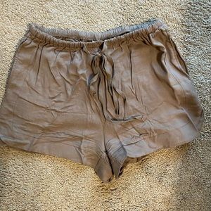 Tie waist shorts